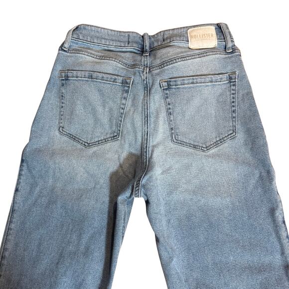 Hollister High Rise Dad Jeans Distressed Light Wash Blue Size 9R 29X31 Americana - Picture 8 of 10